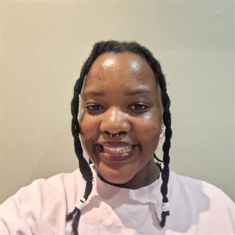 Tshiamo - English teacher - ₹280/h