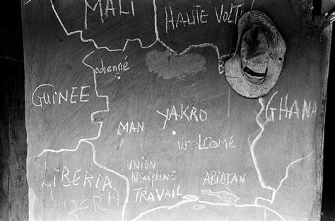 Statelessness Q&A: Chronicling the pain of the world's stateless | UNHCR