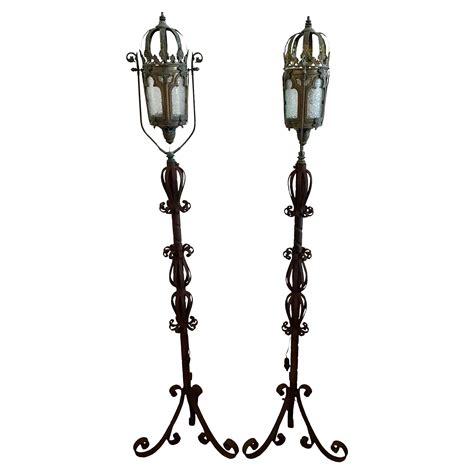 Pair of Venetian Floor Lamps at 1stDibs