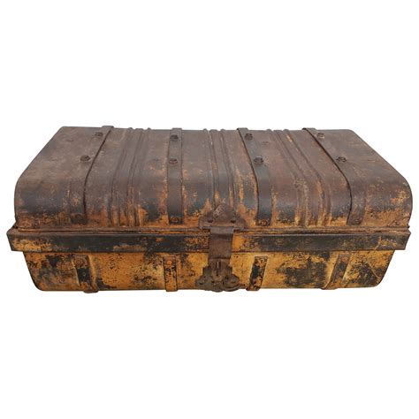 Alter Koffer Metall Vintage Metallkoffer alte Kiste Metalllkiste shabby ...