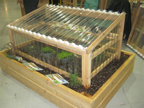 Susan's In the Garden: Garden show reports: Cedar Cold Frames