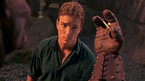 Johnny Cage Mortal Kombat Movie 1995 的图像结果