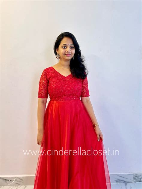 Rose – Cinderella Closet