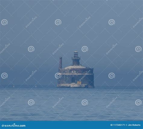 Wilson Avenue Water Crib in a Light Fog Editorial Photo - Image of ...