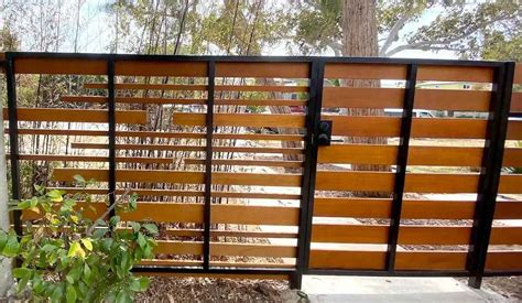 Modern Front Gate Designs for Stylish Homes 2025