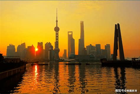 老上海掠影：如今繁华的国际大都市上世纪20年代是什么样子