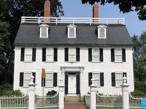 The Ropes Mansion - North of Boston