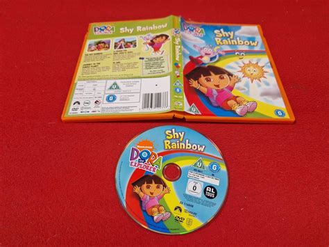 DORA THE EXPLORER SHY RAINBOW t.. | Köp från game-world på Tradera ...