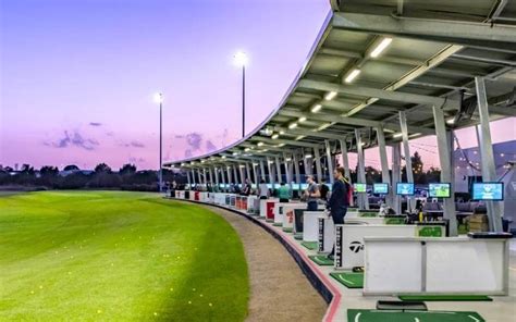 Golf Course Driving Range 的图像结果