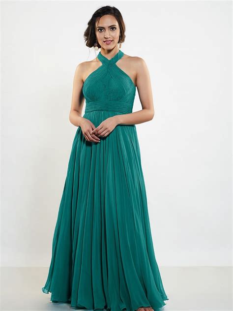 Buy Maxi Dresses for Women Online with Trendy and Flattering Designs