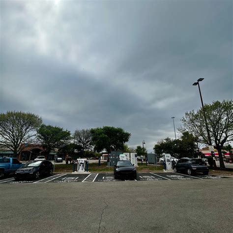 Tech Ridge Center | Austin, TX | EV Station