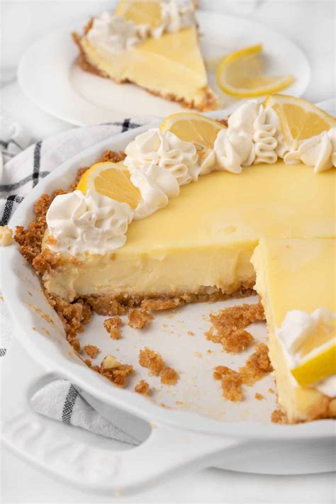 Lemon Cream Pie Grandma’s Lemon Icebox Pie (No Bake)