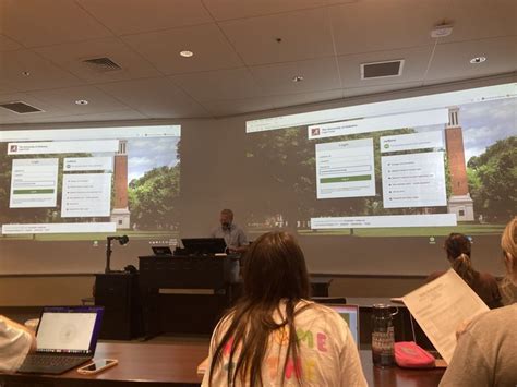 Freshman Math Class 的图像结果