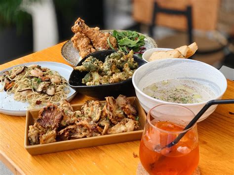 THE LANEWAY MARKET, Singapore - Lavender - Restaurant Reviews, Phone ...