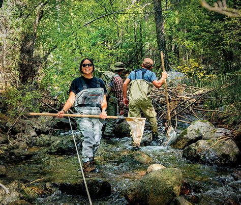 Research program puts freshmen in the field, literally | Lumina Foundation