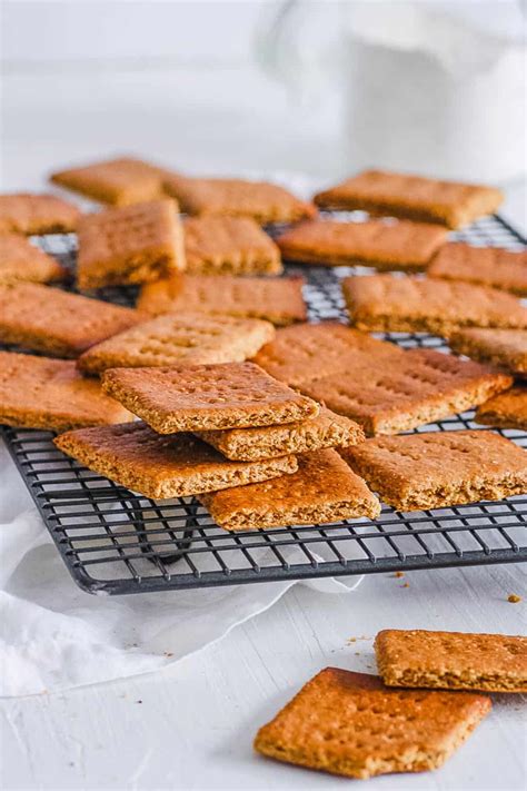 Vegan Graham Crackers (Healthy Recipe!) | The Picky Eater