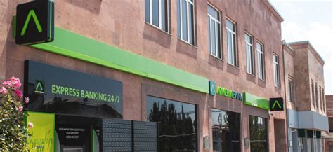 Bank Sign 的图像结果