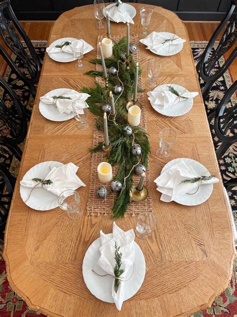 Informal Table Setting Ideas 的图像结果