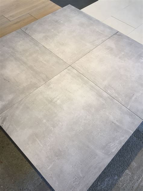 Fliesen in Betonoptik | Tiles, House flooring, Trending decor