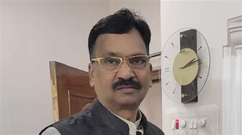 Congress MP Rakesh Rathore Arrested From Middle Of Press Briefing In ...