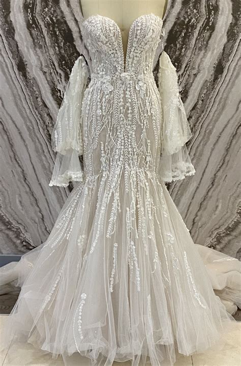 Martina Liana 1421 Sample Wedding Dress Save 58% - Stillwhite