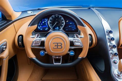 [GENEVE 2016] Luxueuse, gracieuse et surpuissante... voici la Bugatti ...