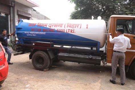 Sewer Suction Machine - Lister Mounted Sewage Suction Machine ...