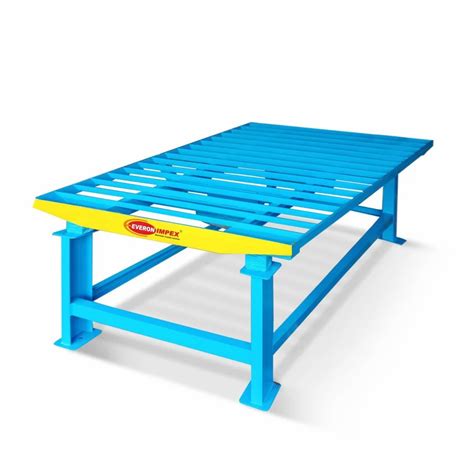 Concrete Block Machine - RCC Cover Block Machines Manufacturer from ...