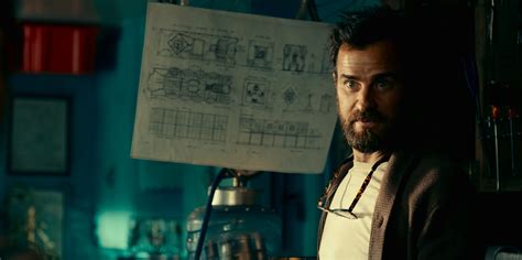 'The Mosquito Coast' Review: Apple TV+ Show Loses Its Way In Spite Of ...