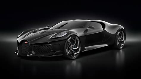 Bugatti unveils the world's most expensive new car | Esquire Middle ...
