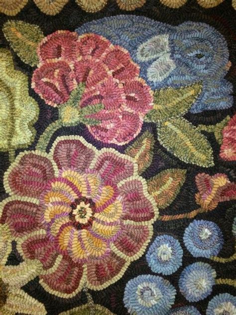 Rug Hooking Patterns 的图像结果