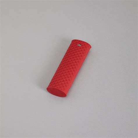 Buy Elite-Magnus Silicone Grip from Home Centre at just INR 249.0
