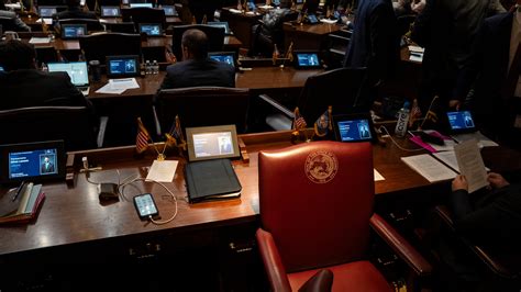 7 bills Indiana lawmakers approved in the final hours of the 2025 ...