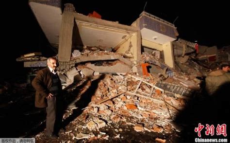 土耳其地震死亡人数升至432人_新闻中心_新浪网