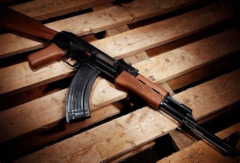 India to produce 7.5 lakh Kalashnikov rifles in joint venture with ...