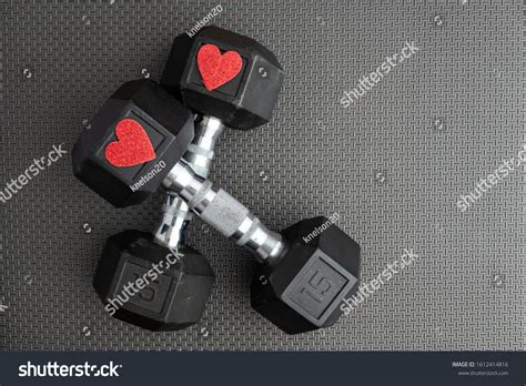 Heart Lifting Dumbbells: Over 726 Royalty-Free Licensable Stock Photos ...