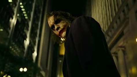 Boom Shots Explained: Add Cinematic Drama To Your Videos