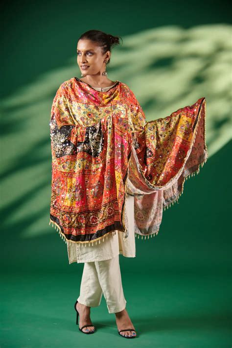Jacquard Dupattas – Phool Kumari