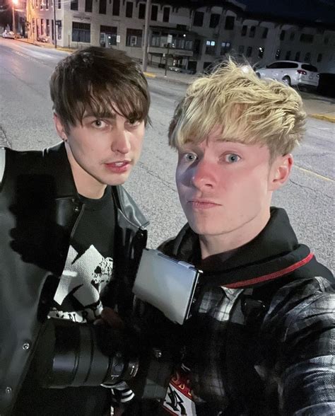 Best 13 Sam and Colby pfp – Artofit