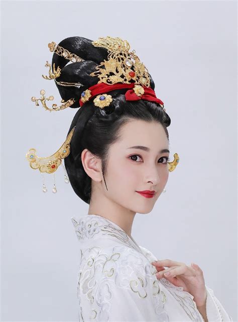 my hanfu favorites | Hanfu hairstyles, Chinese hairstyle, Traditional ...