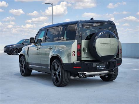 New 2025 Land Rover Defender X-Dynamic SE 4 Door SUV in Austin #5375881 | Land Rover North Austin