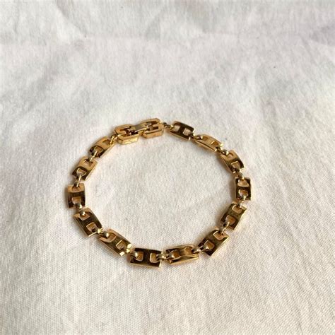 GIVENCHY "Rectangle Motif" Bracelet | CARBOOTS