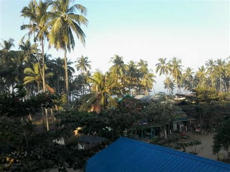 ALL SEASONS HOTEL (Myanmar/Pathein) - Hotel Reviews & Photos - Tripadvisor