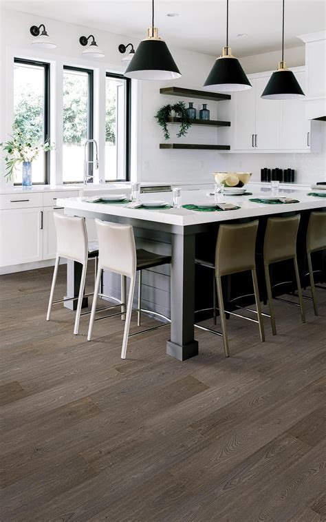 Mohawk RevWood Plus Anchor Oak - Premium Laminate Flooring