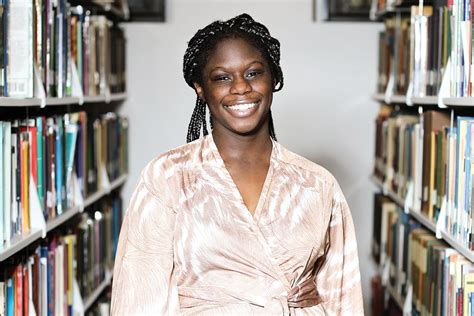 The Simmons Edge Accelerates Academic and Career Success | Simmons ...