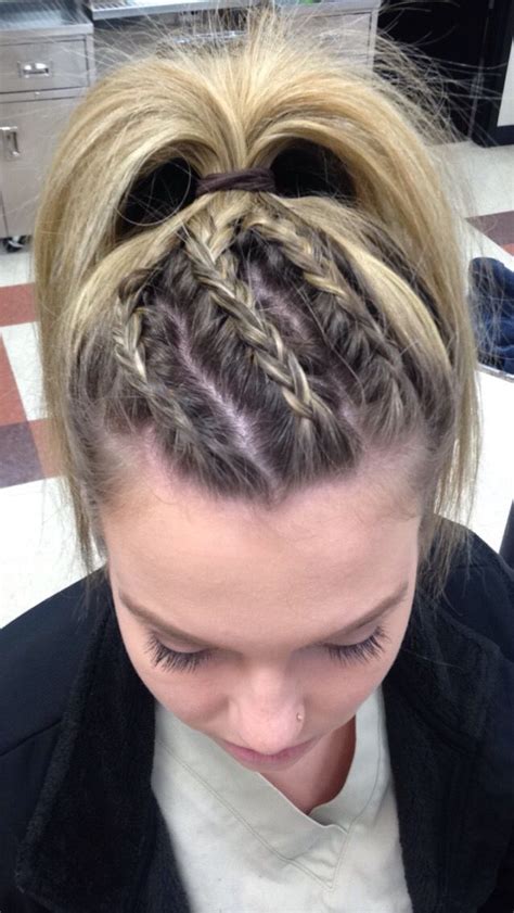 Cali Cheer Hair Tutorial 的图像结果