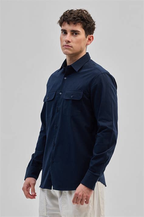 Buy Men's Navy Solid Double Pocket Overshirt Online | Snitch – SNITCH