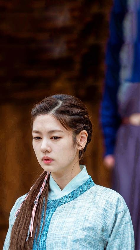 ปักพินในบอร์ด Jung So Min