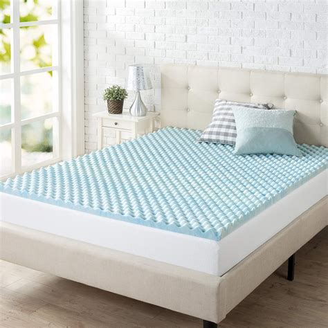 ZINUS Swirl Gel Cooling Memory Foam Mattress Topper Review: Worth It?