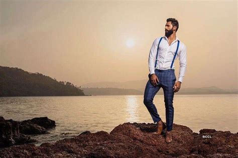 These photo shots of Prathamesh Maulingkar have raised the hotness quotient